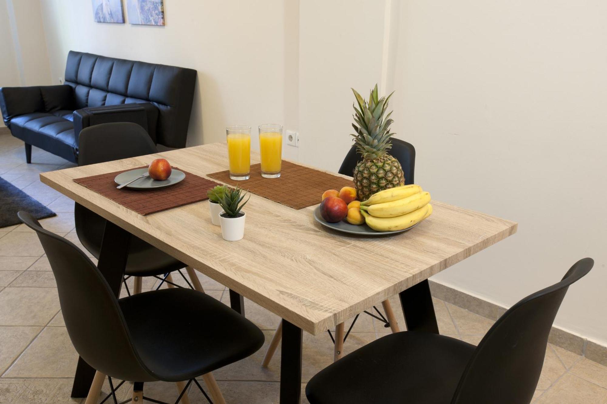אתונה Comfortable Apartment At The Foot Of The Odeon Of Herodes Atticus מראה חיצוני תמונה